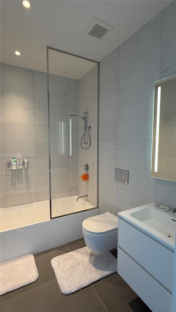 2000 S Ocean Drive 22b Property Photo 29