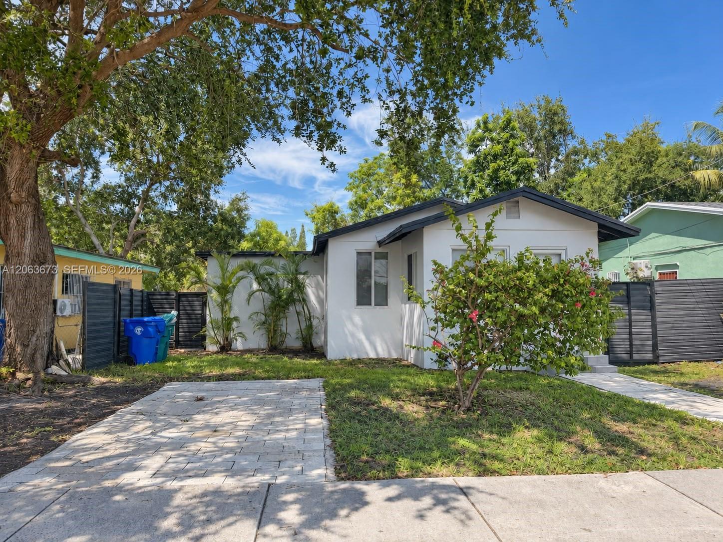 135 Nw 68th Street Property Photo 2