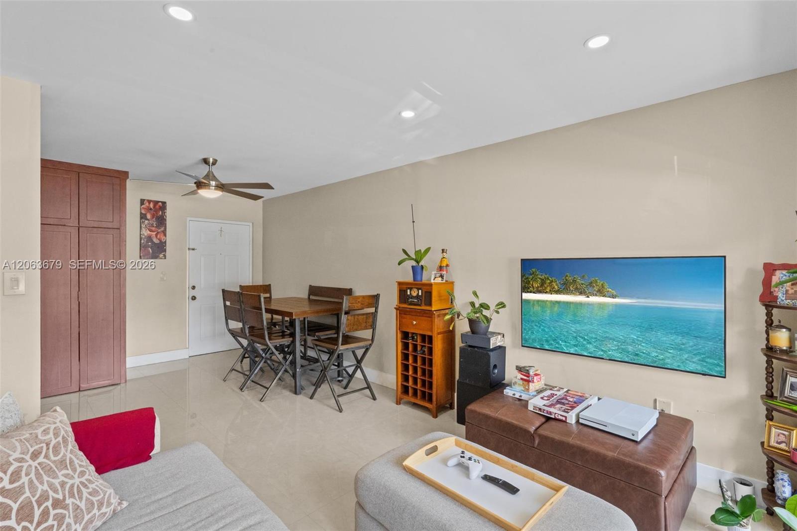 A12063679 Property Photo 4