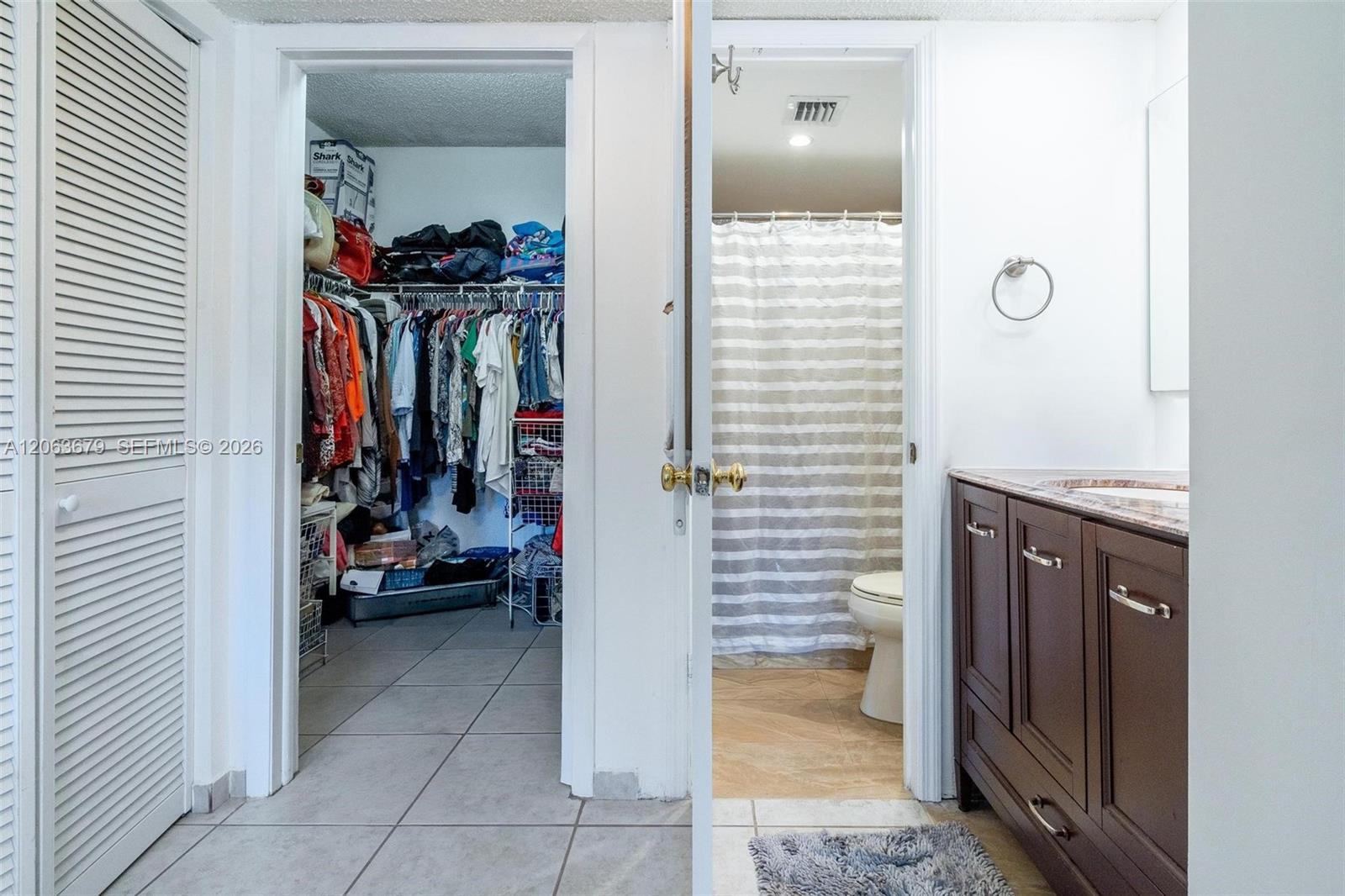 A12063679 Property Photo 12