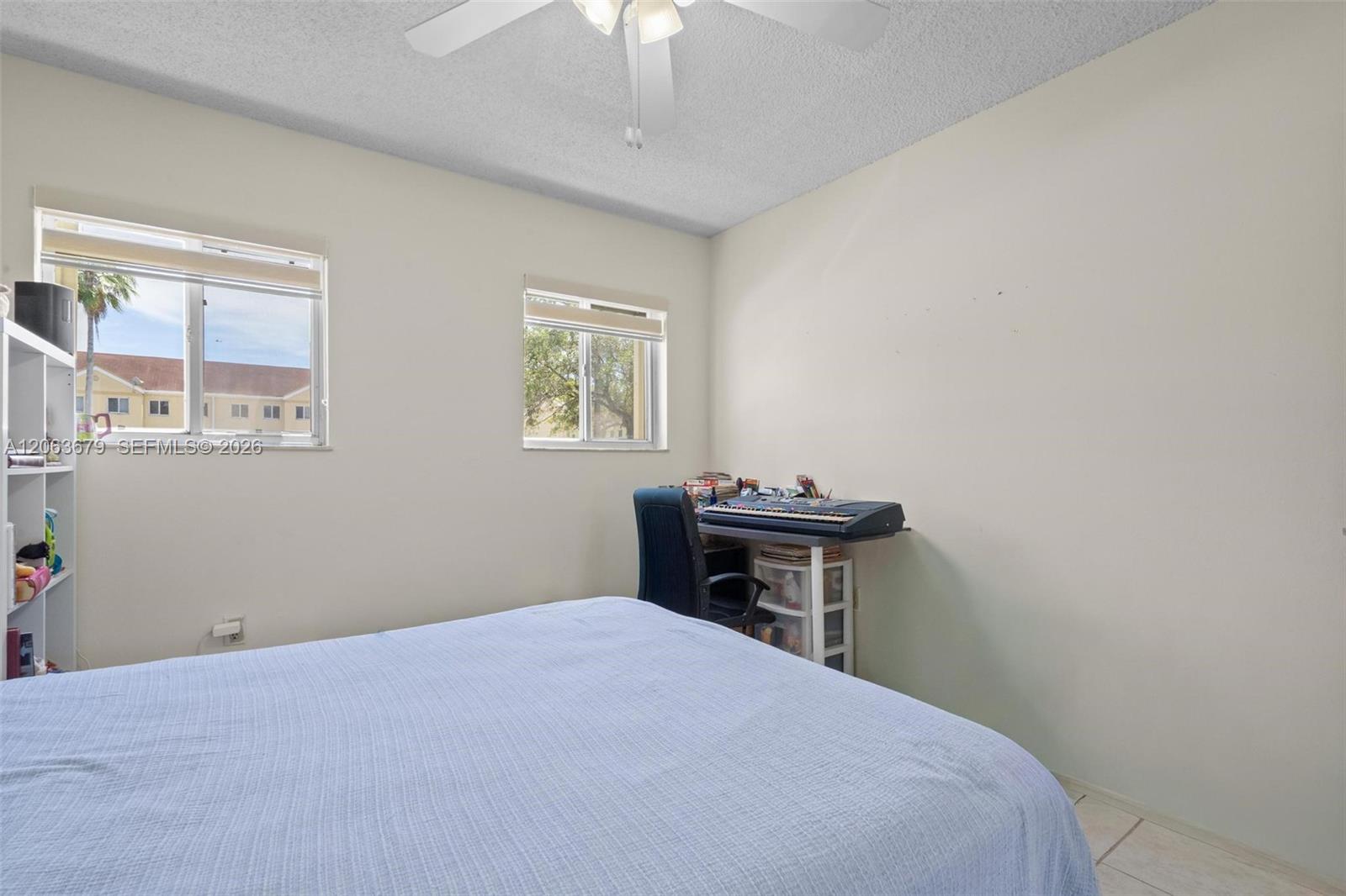 A12063679 Property Photo 21