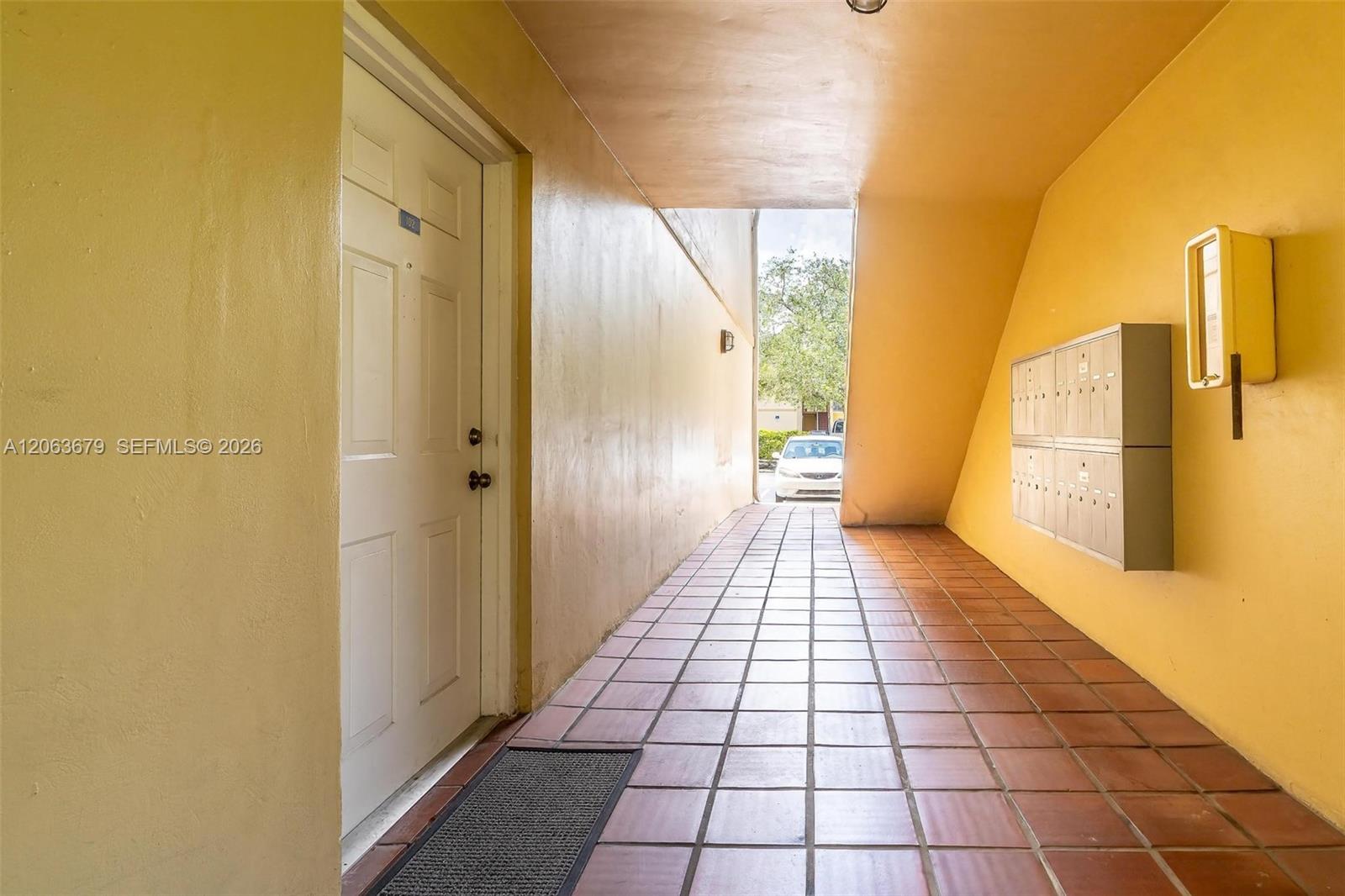 A12063679 Property Photo 28