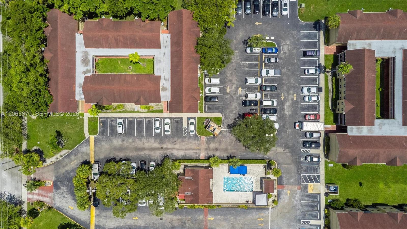 A12063679 Property Photo 33