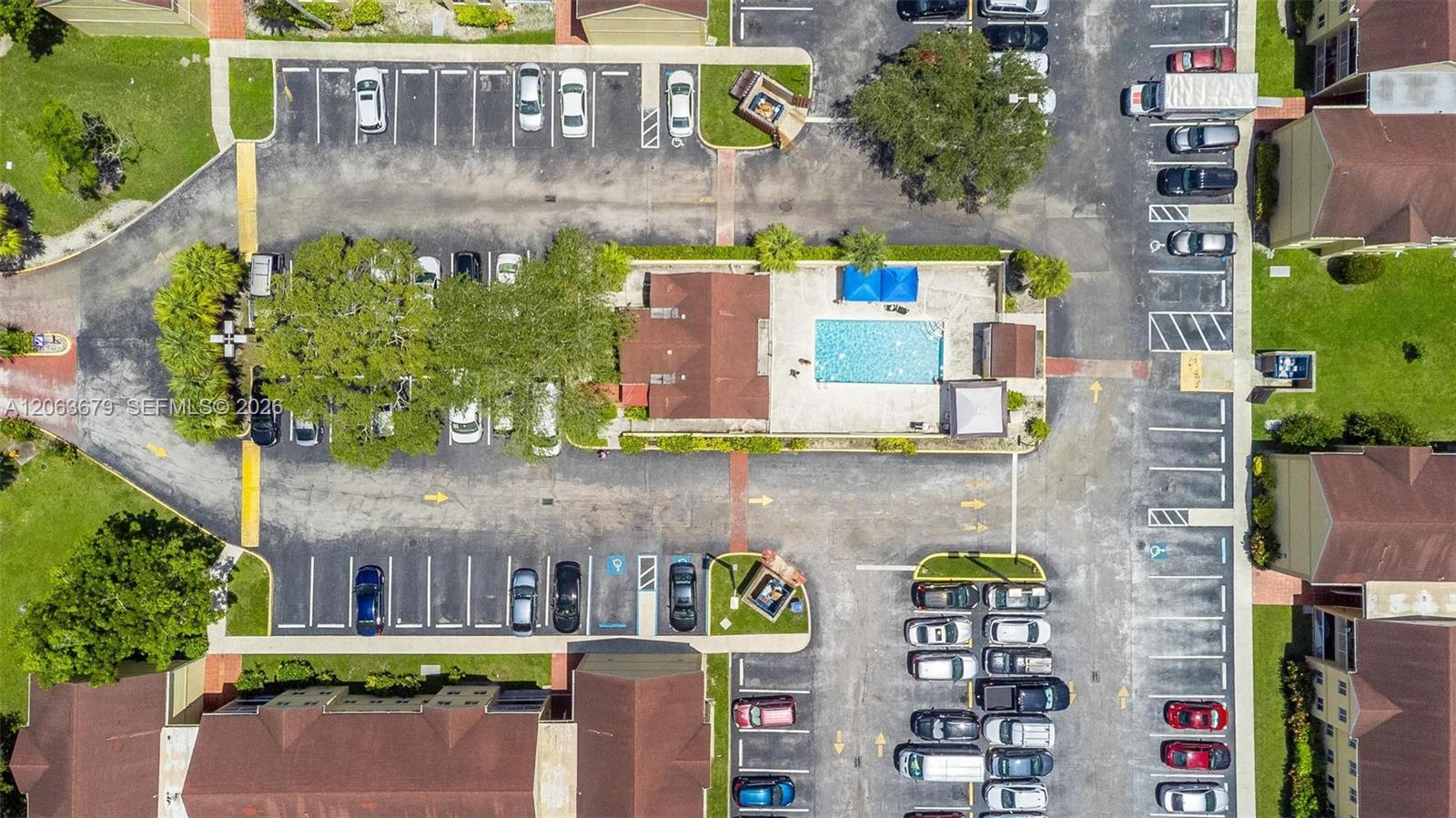 A12063679 Property Photo 34