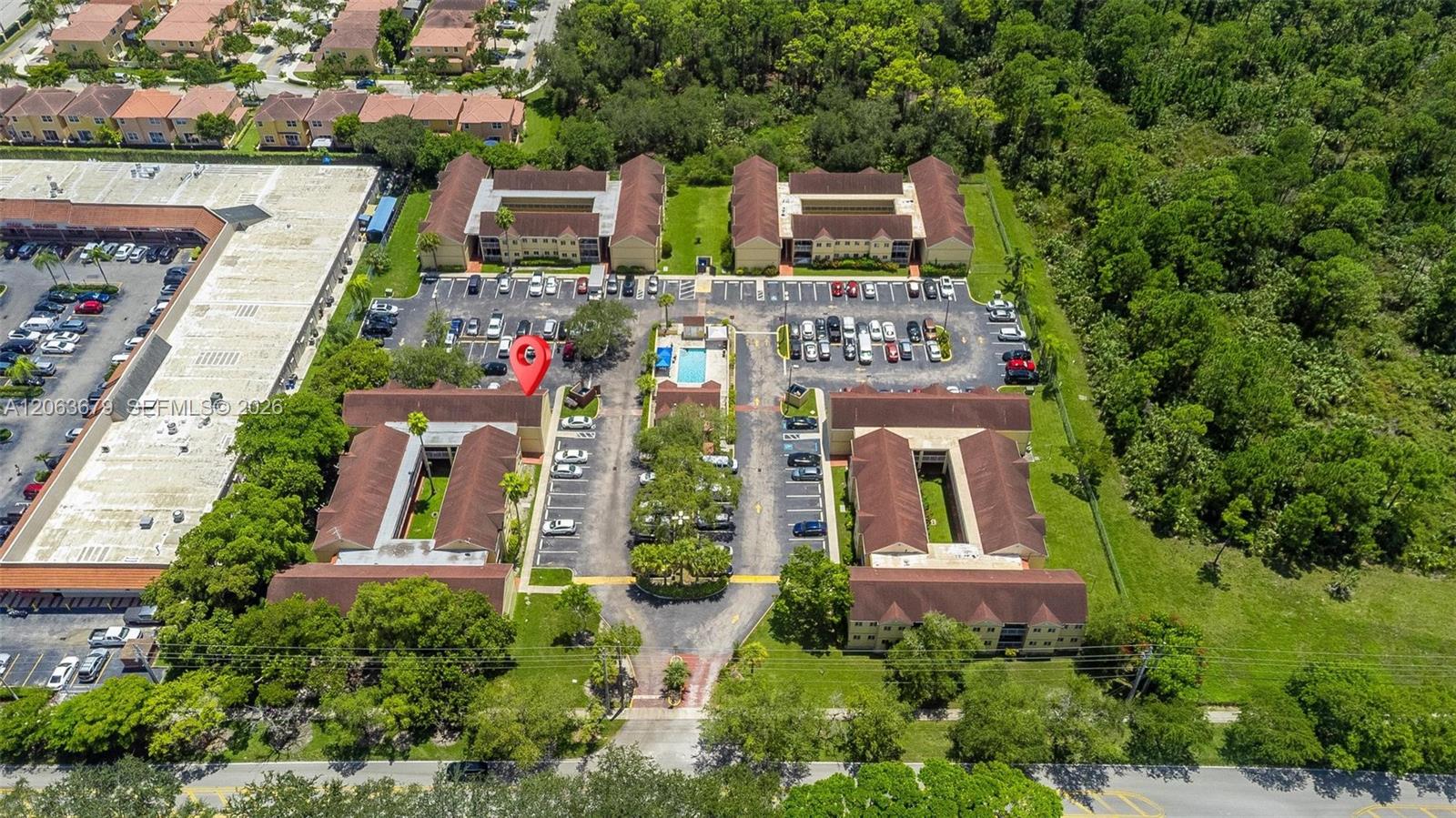 A12063679 Property Photo 38