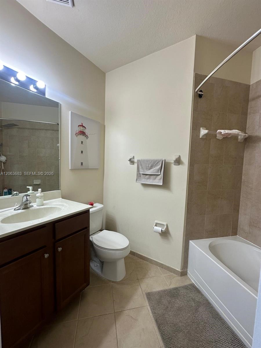 A12063683 Property Photo 9