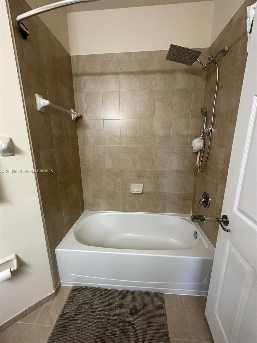 A12063683 Property Photo 10