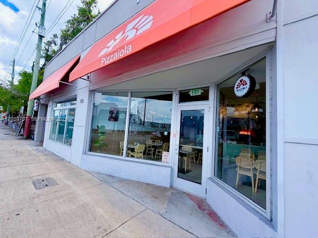 190 Nw 36th Street Property Photo 2