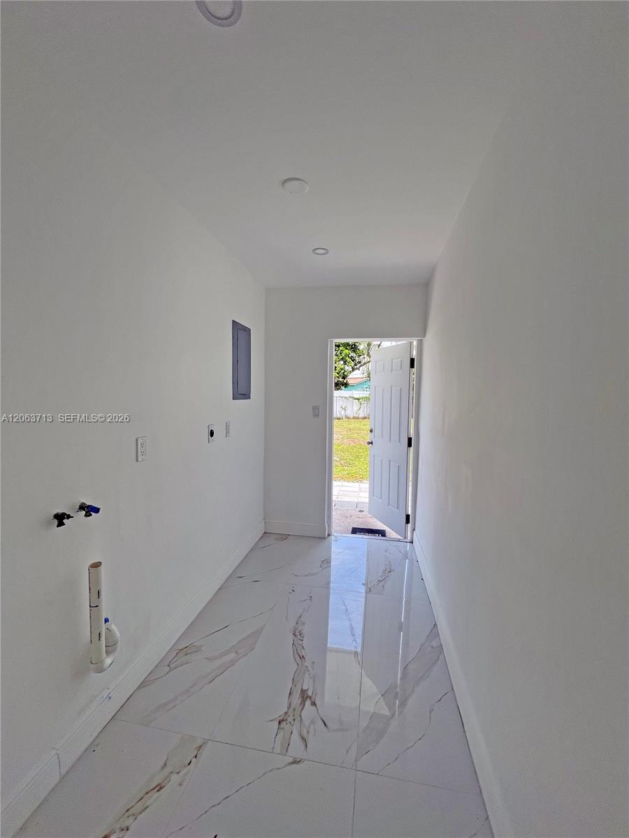1606 Nw 12th Avenue Property Photo 36