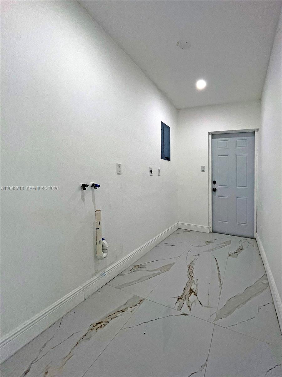 1606 Nw 12th Avenue Property Photo 37