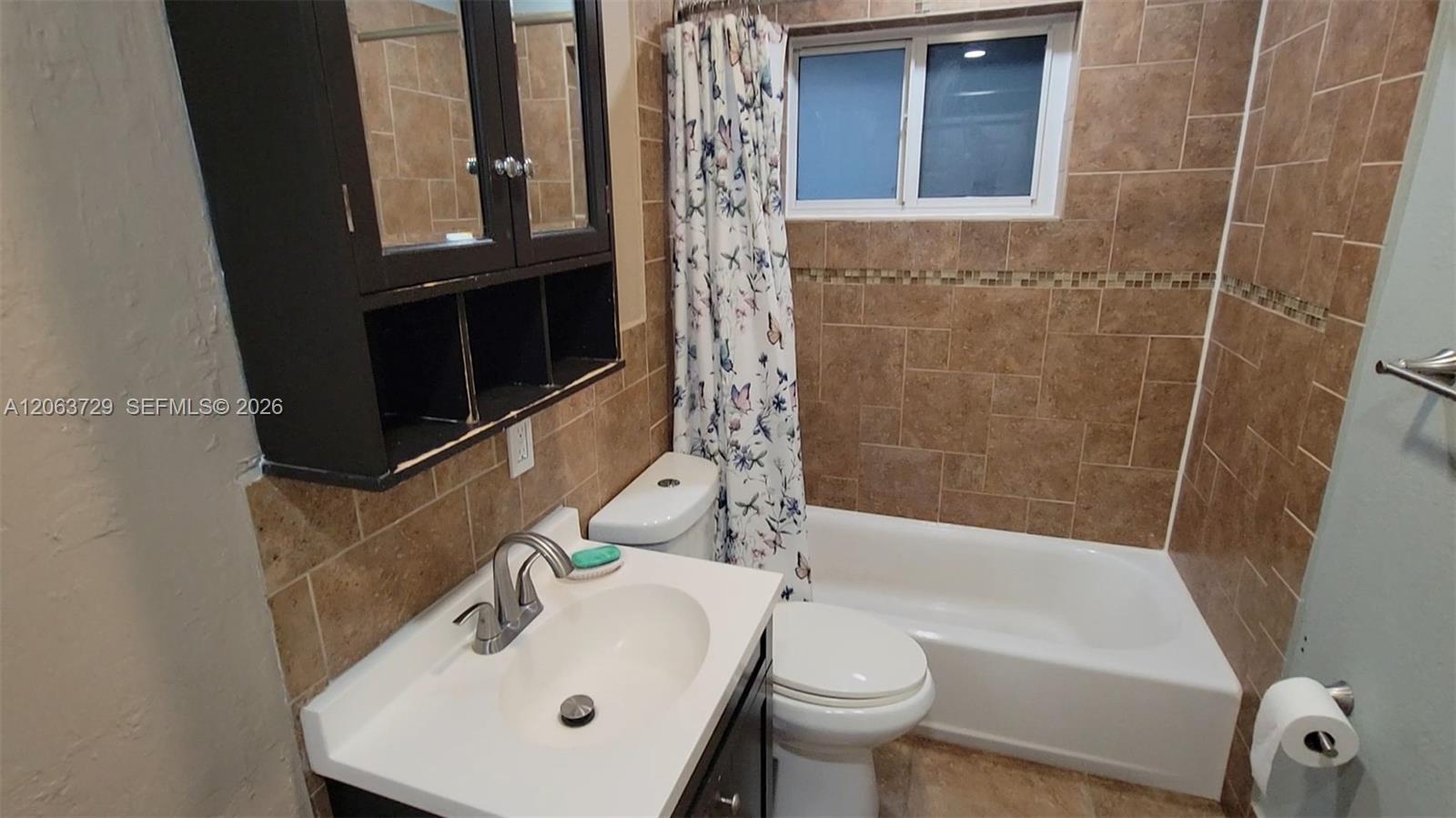 1115 Sw 25th Avenue B Property Photo 16