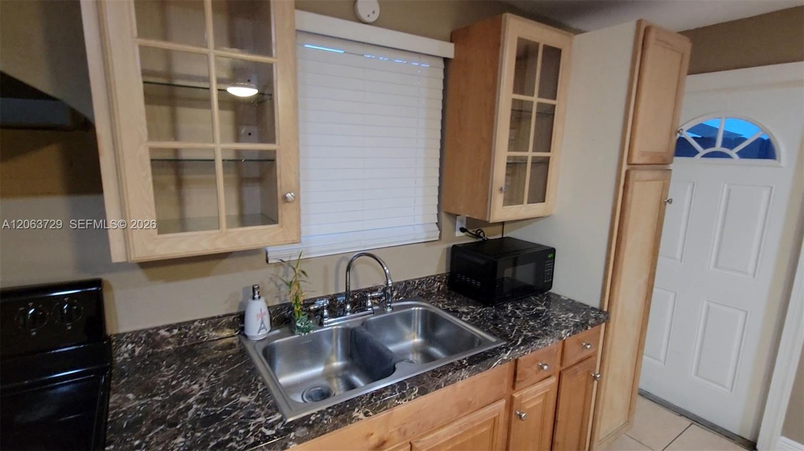 1115 Sw 25th Avenue B Property Photo 38
