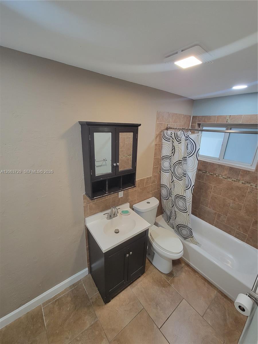 1115 Sw 25th Avenue B Property Photo 55