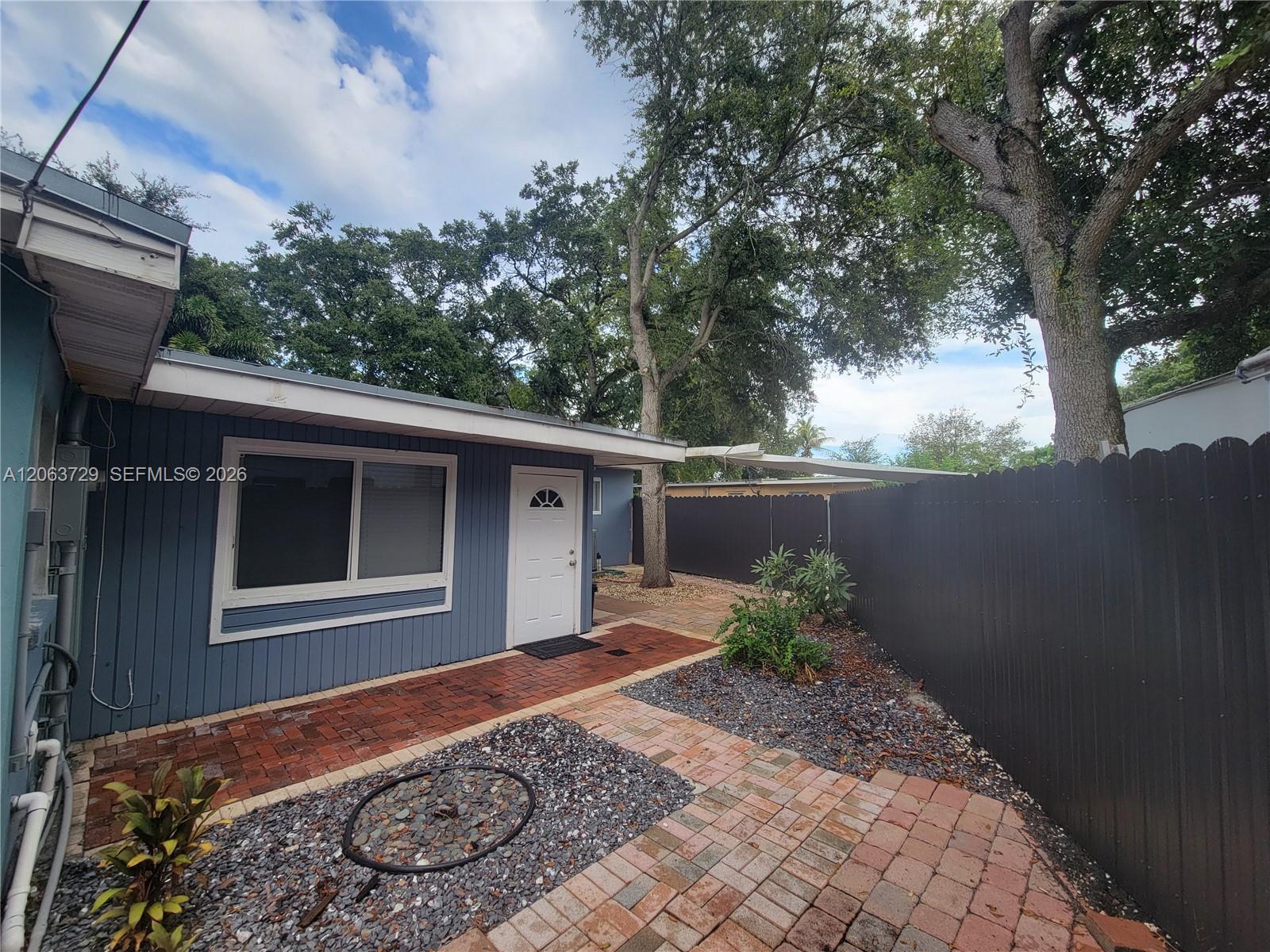1115 Sw 25th Avenue B Property Photo 62