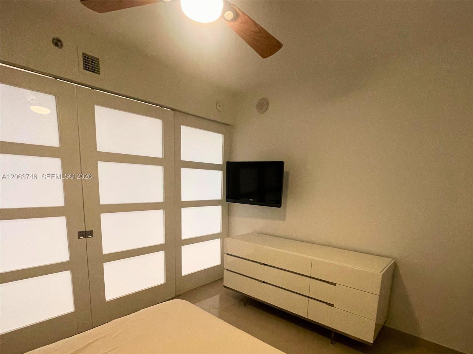 1830 S Ocean Drive 3011 Property Photo 4