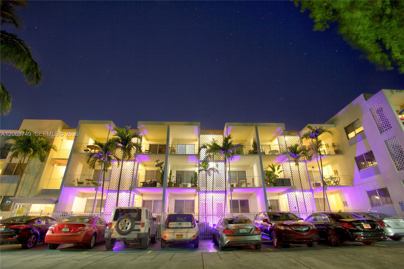 641 Espanola Way 24 Property Photo 5