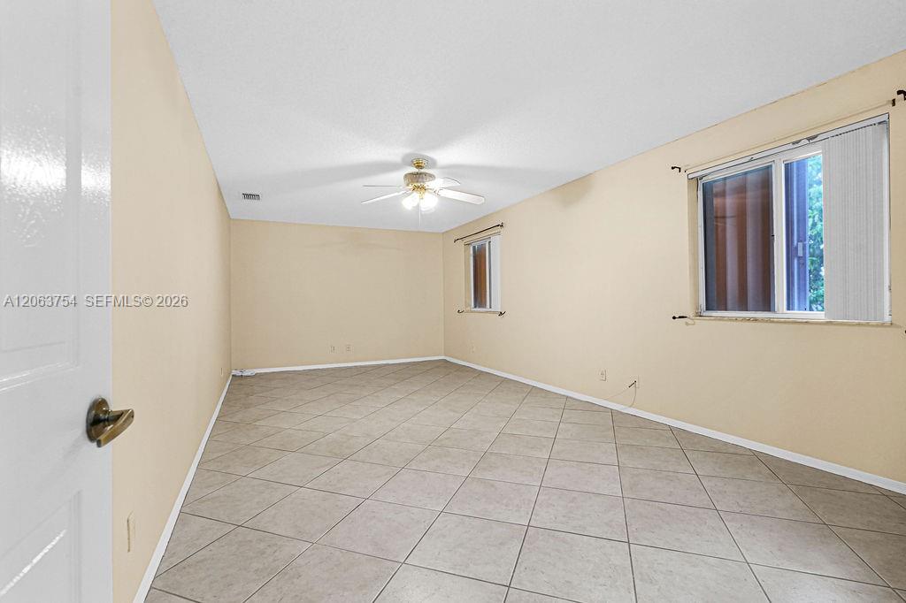 1623 E Harmony Lake Circle Property Photo 54
