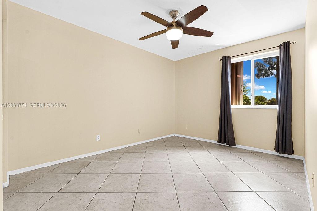 1623 E Harmony Lake Circle Property Photo 61