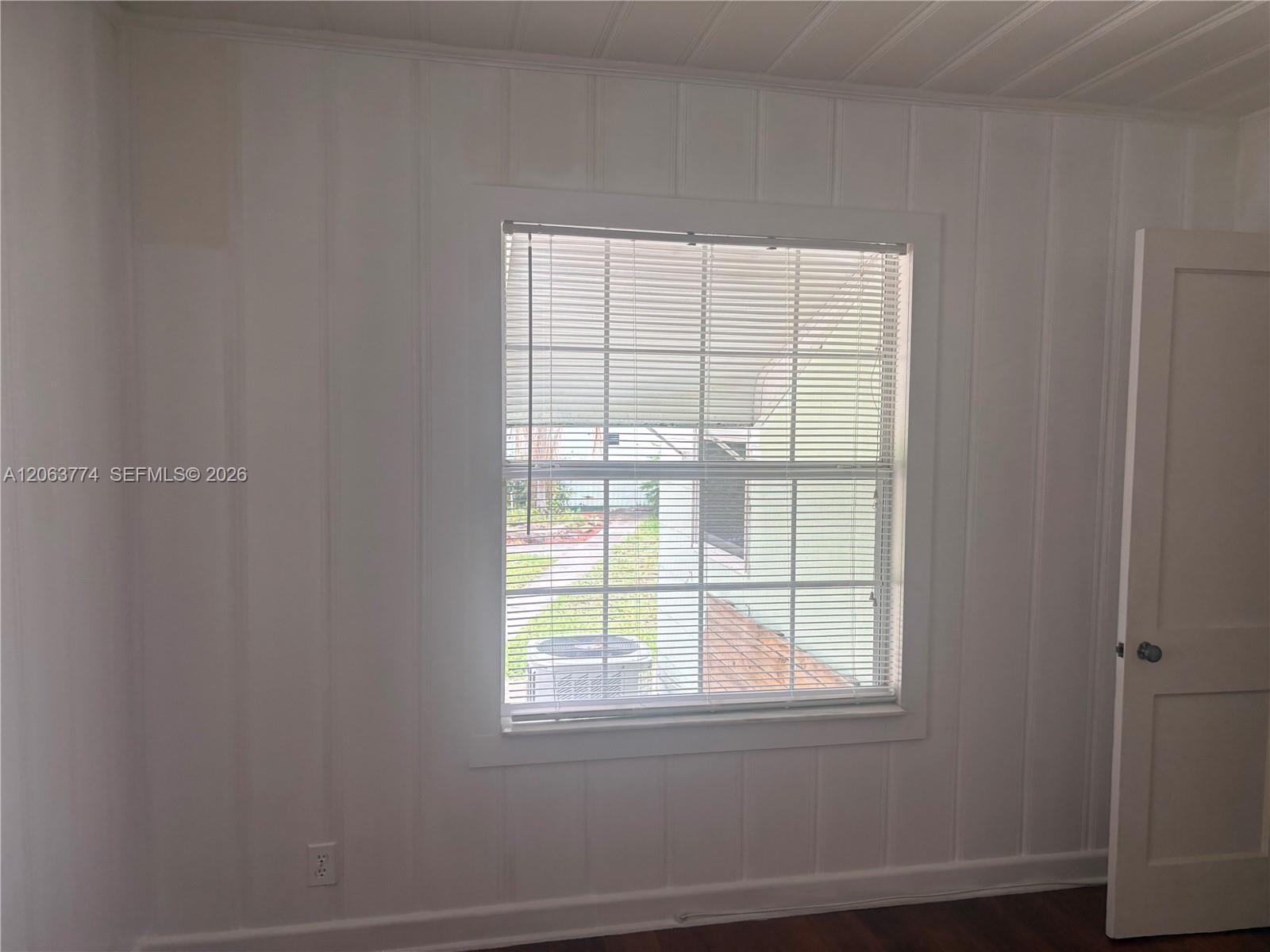 429 49th Street Property Photo 11