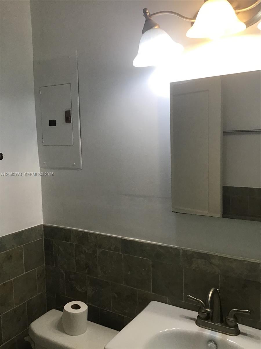 429 49th Street Property Photo 22