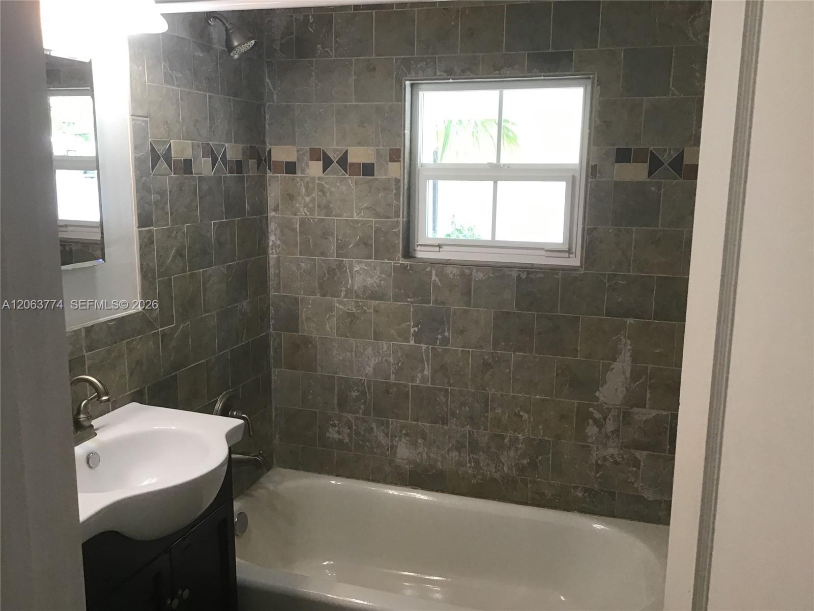 429 49th Street Property Photo 25