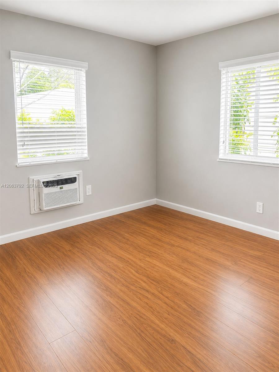 A12063792 Property Photo 5