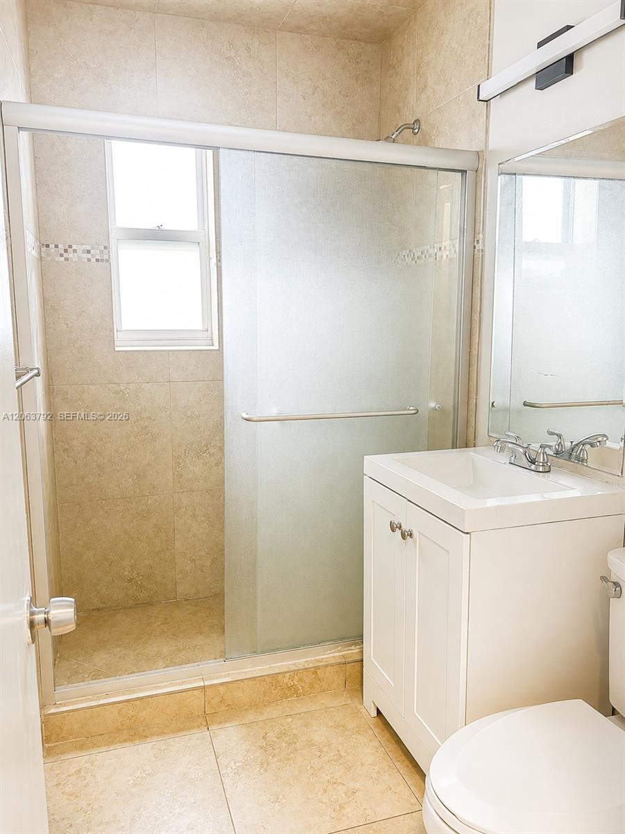 A12063792 Property Photo 6