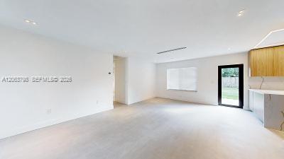 830 Ne 171st Street Property Photo 3