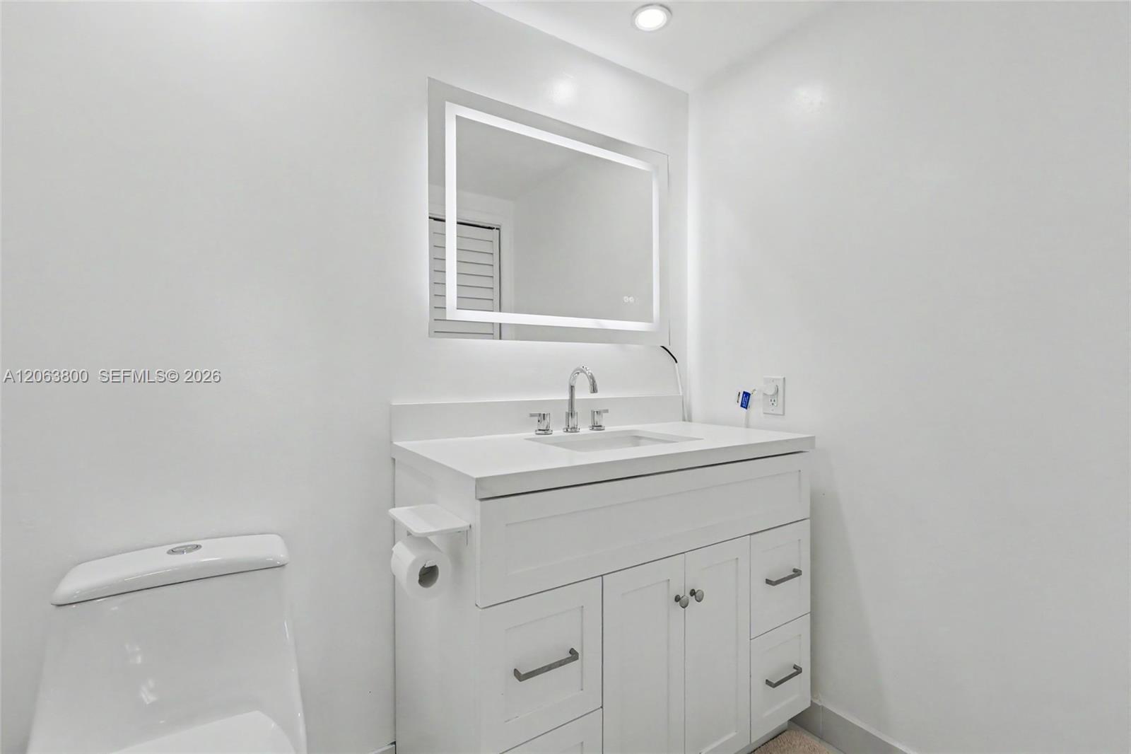 4400 Hillcrest Drive 1005a Property Photo 27
