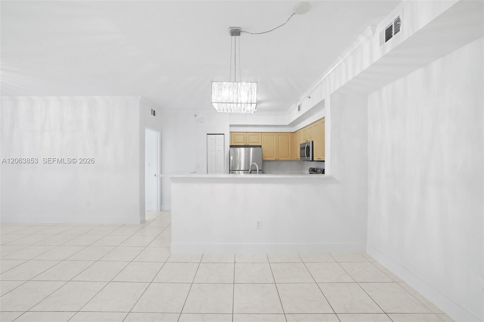 6831 Sw 44th Street 205 Property Photo 10
