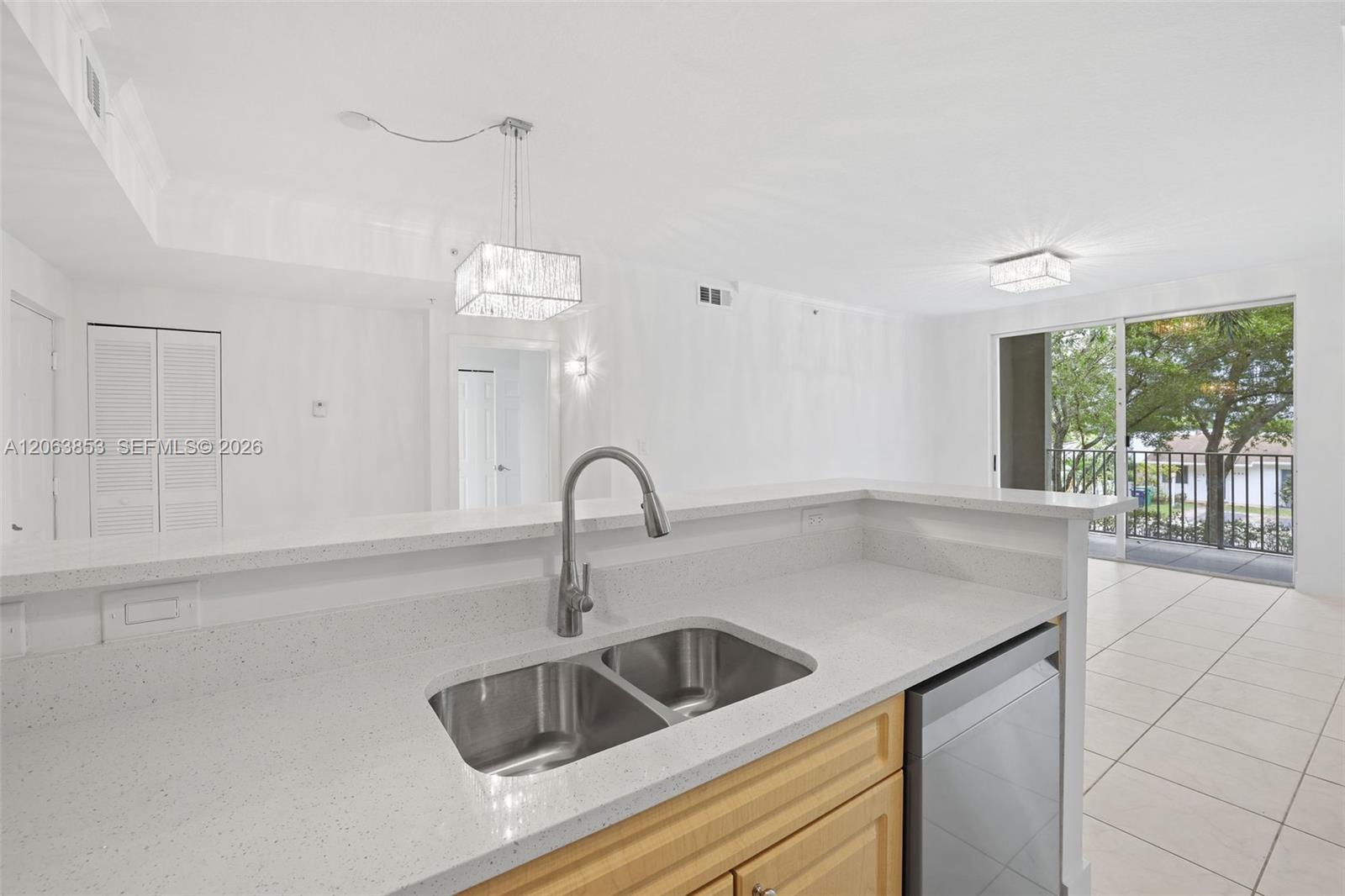 6831 Sw 44th Street 205 Property Photo 13