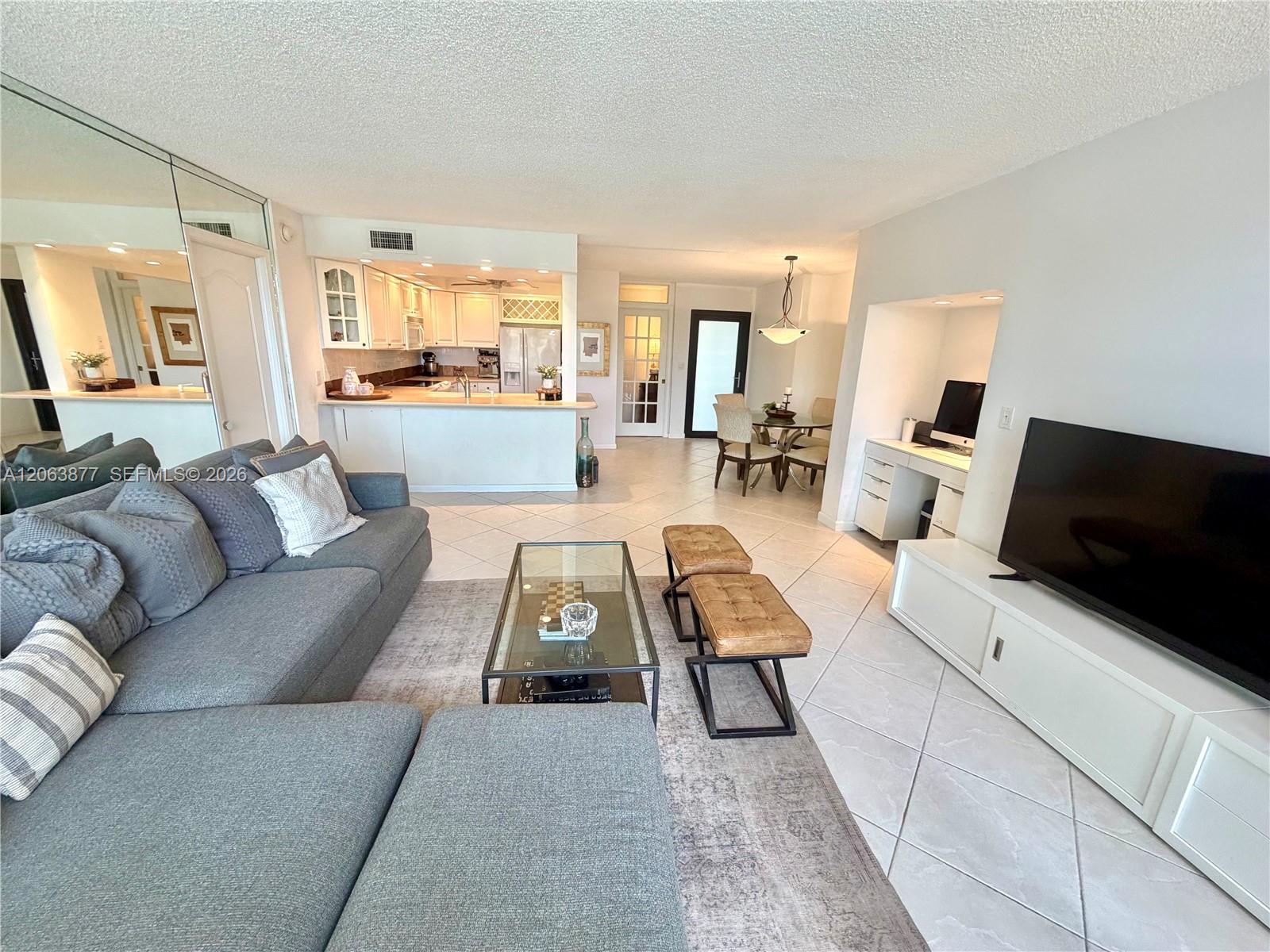 1595 S Ocean Lane 182 Property Photo 2