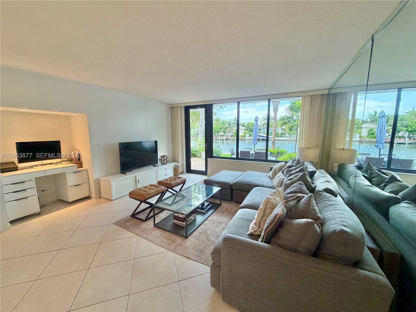 1595 S Ocean Lane 182 Property Photo 3