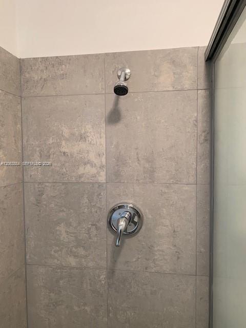 33 Salamanca Avenue 2 Fl Property Photo 6
