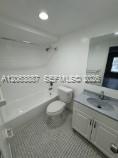 8461 Springtree Drive 104a Property Photo 6