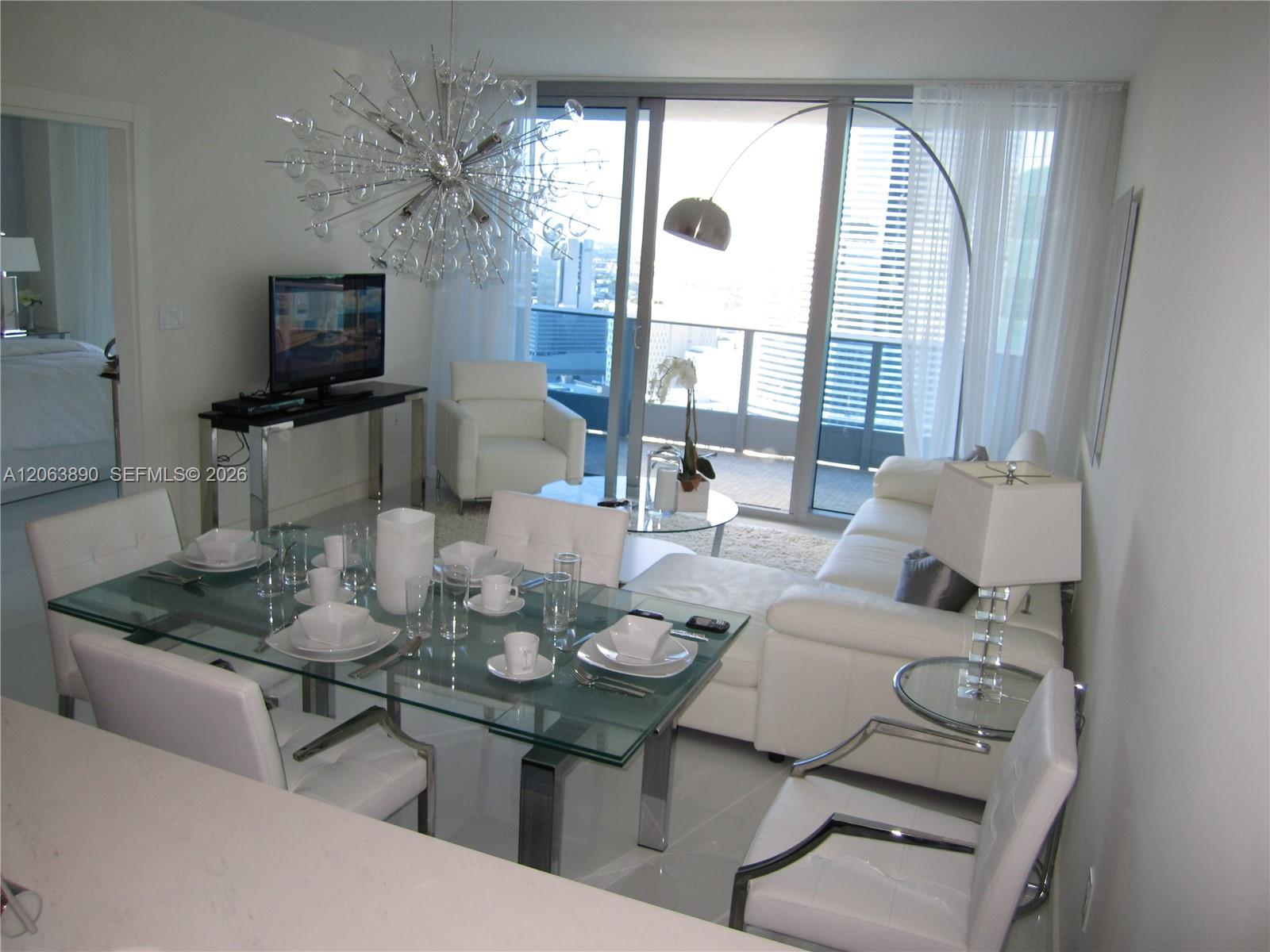 200 Biscayne Boulevard Way 3809 Property Photo 2