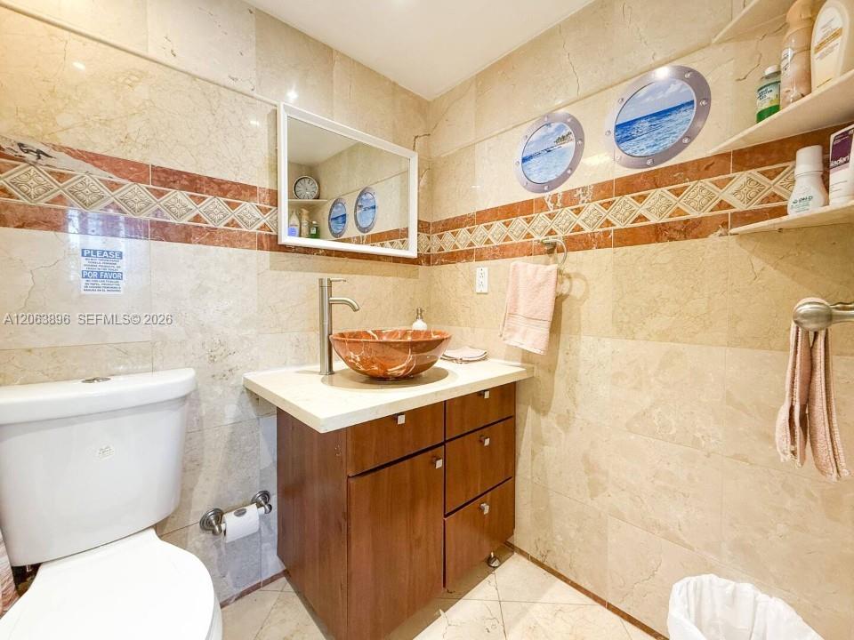 3901 S Ocean Drive 9b Property Photo 16
