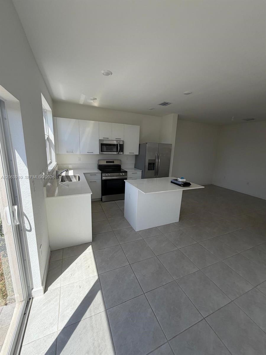 12527 Nw 24 Avenue 12527 Property Photo 7