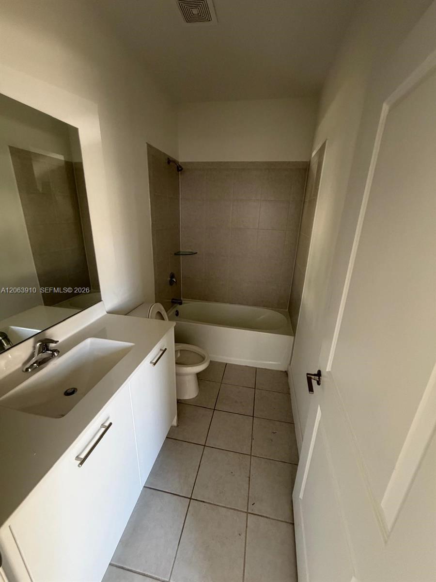 12527 Nw 24 Avenue 12527 Property Photo 15
