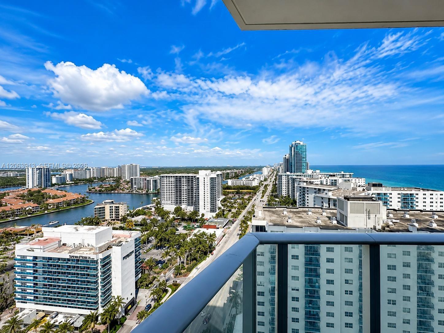 4111 S Ocean Drive 1812 Property Photo 7