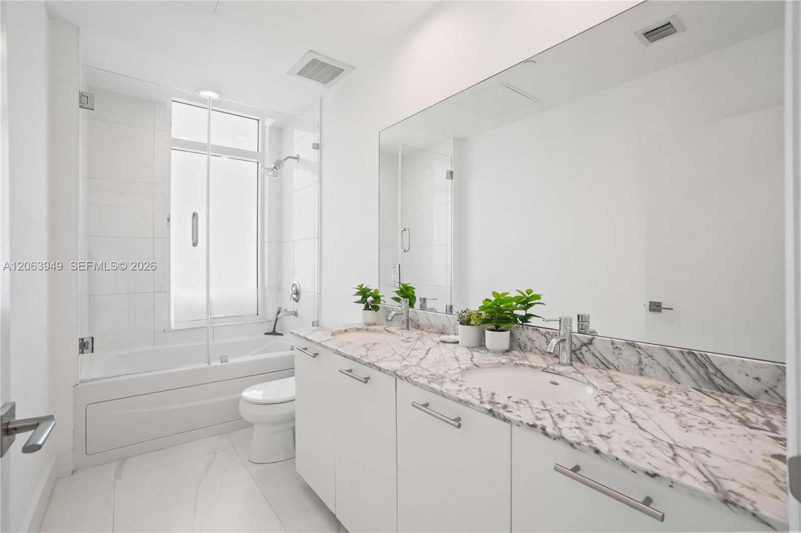 950 Brickell Bay Drive 4101 Property Photo 17
