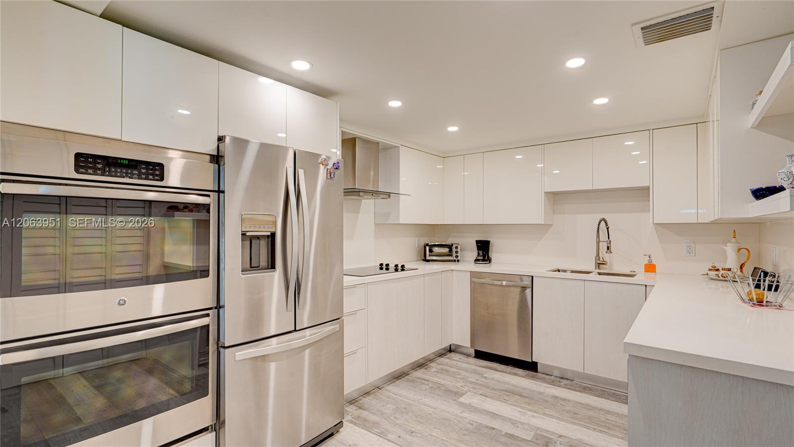16325 Golf Club Road 101 Property Photo 1