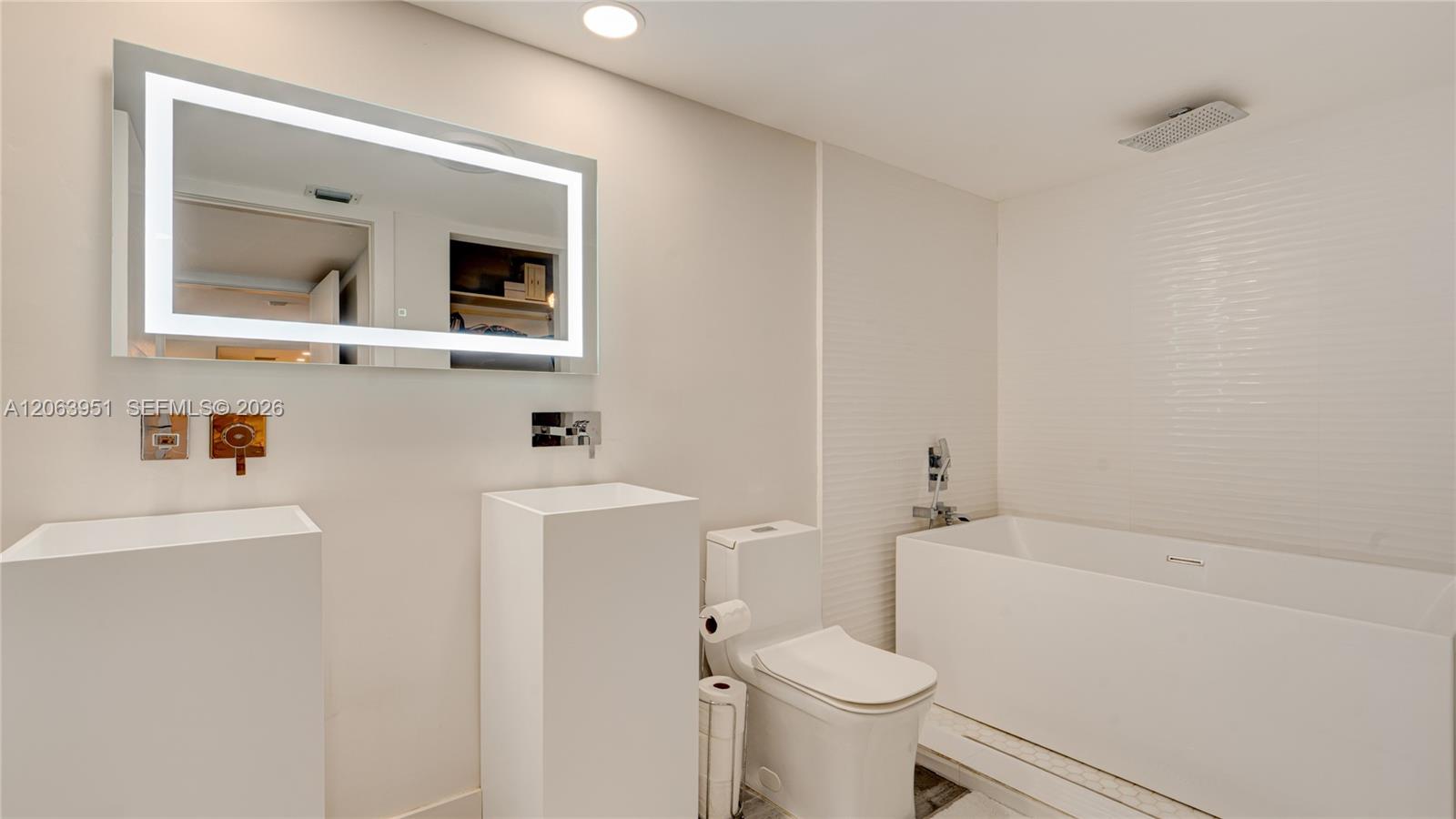 16325 Golf Club Road 101 Property Photo 21