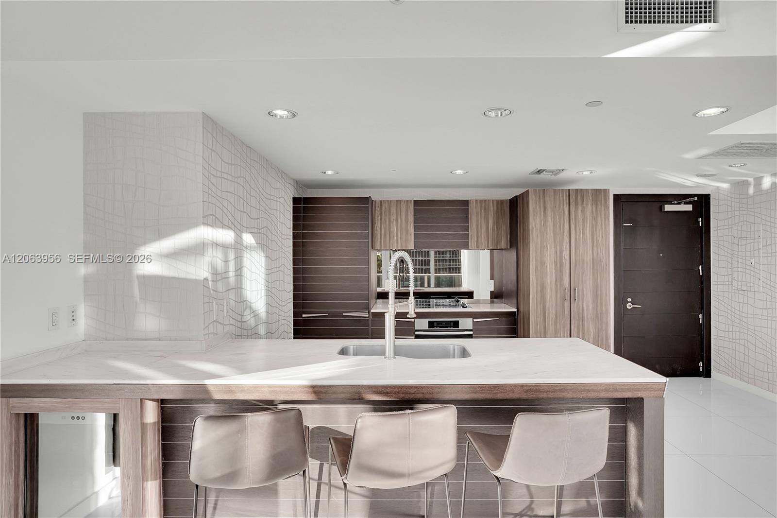 200 Biscayne Boulevard Way 503 Property Photo 15
