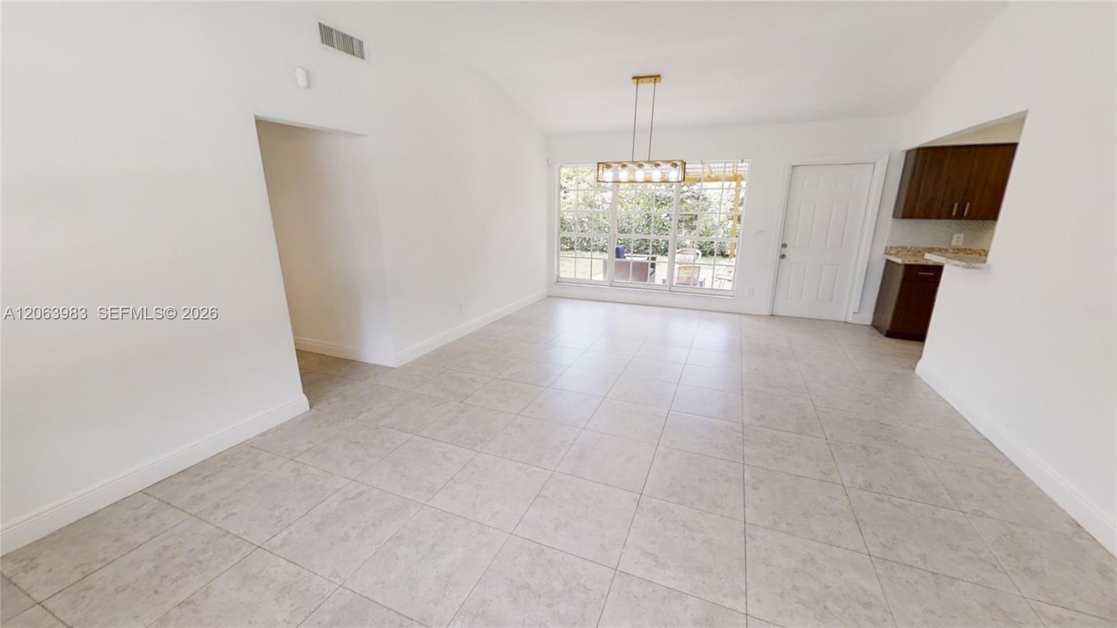 490 Nw 90th Street . Property Photo 3