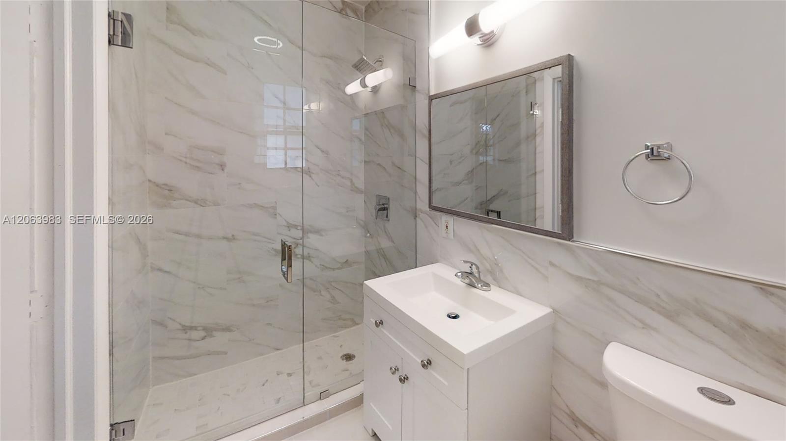 490 Nw 90th Street . Property Photo 12