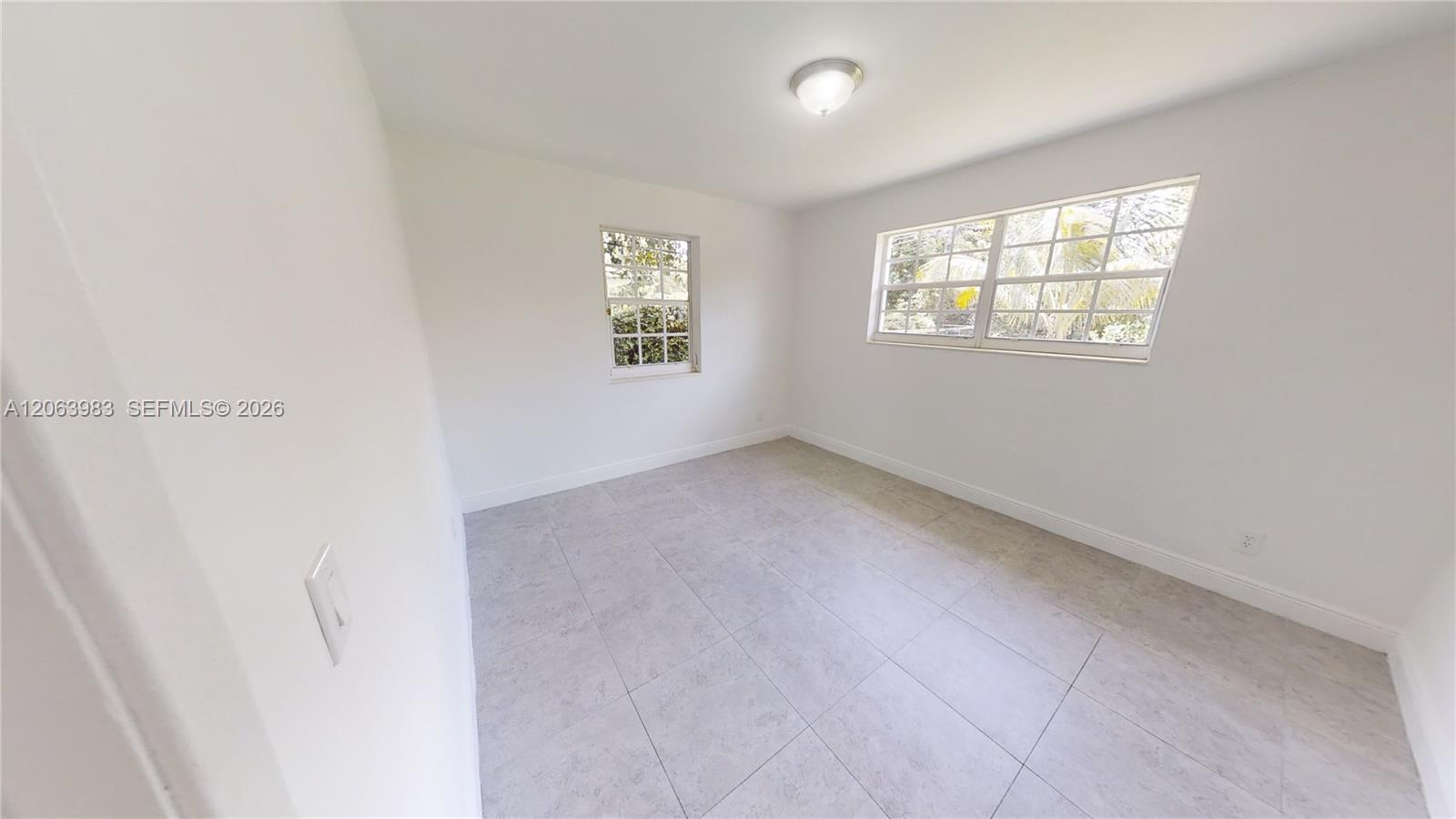 490 Nw 90th Street . Property Photo 16
