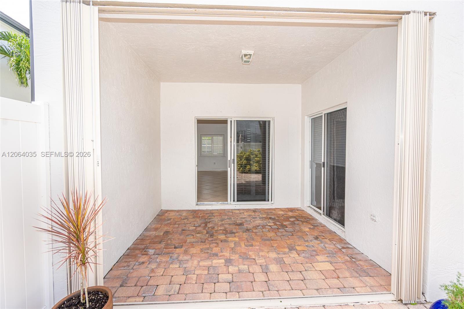 12901 Sw 50th Street Property Photo 15