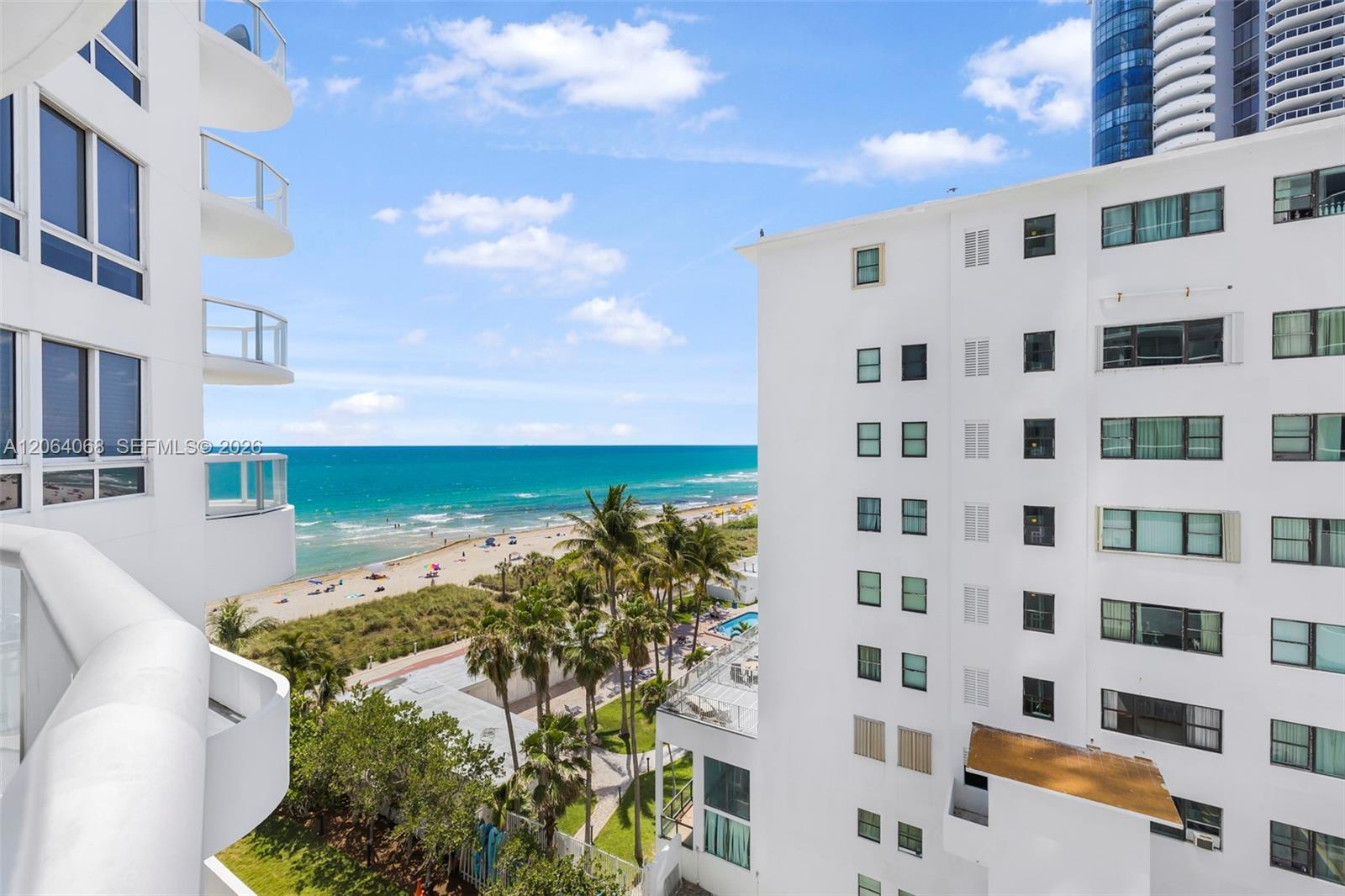6365 Collins Avenue 805 Property Photo 2