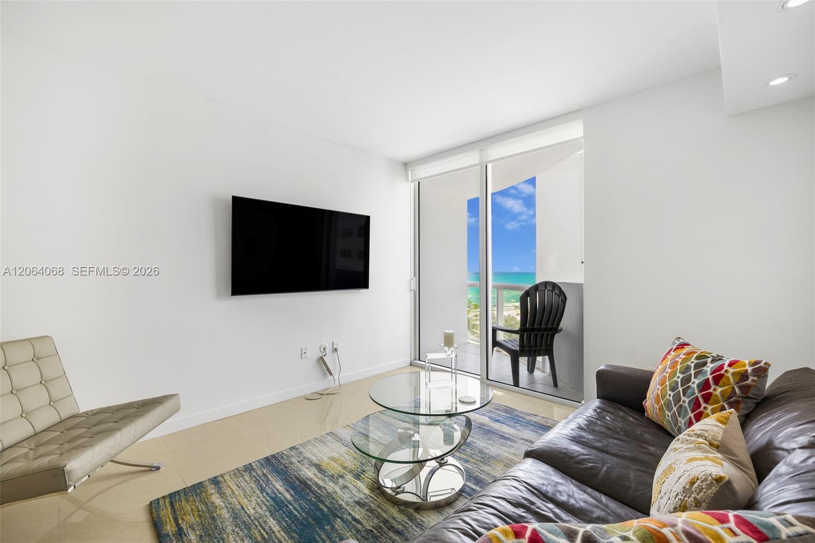 6365 Collins Avenue 805 Property Photo 12